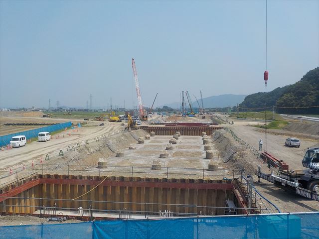 工事中の空港